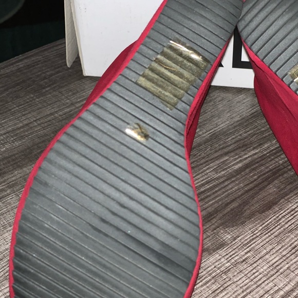 Aldo - Picture 3 of 6